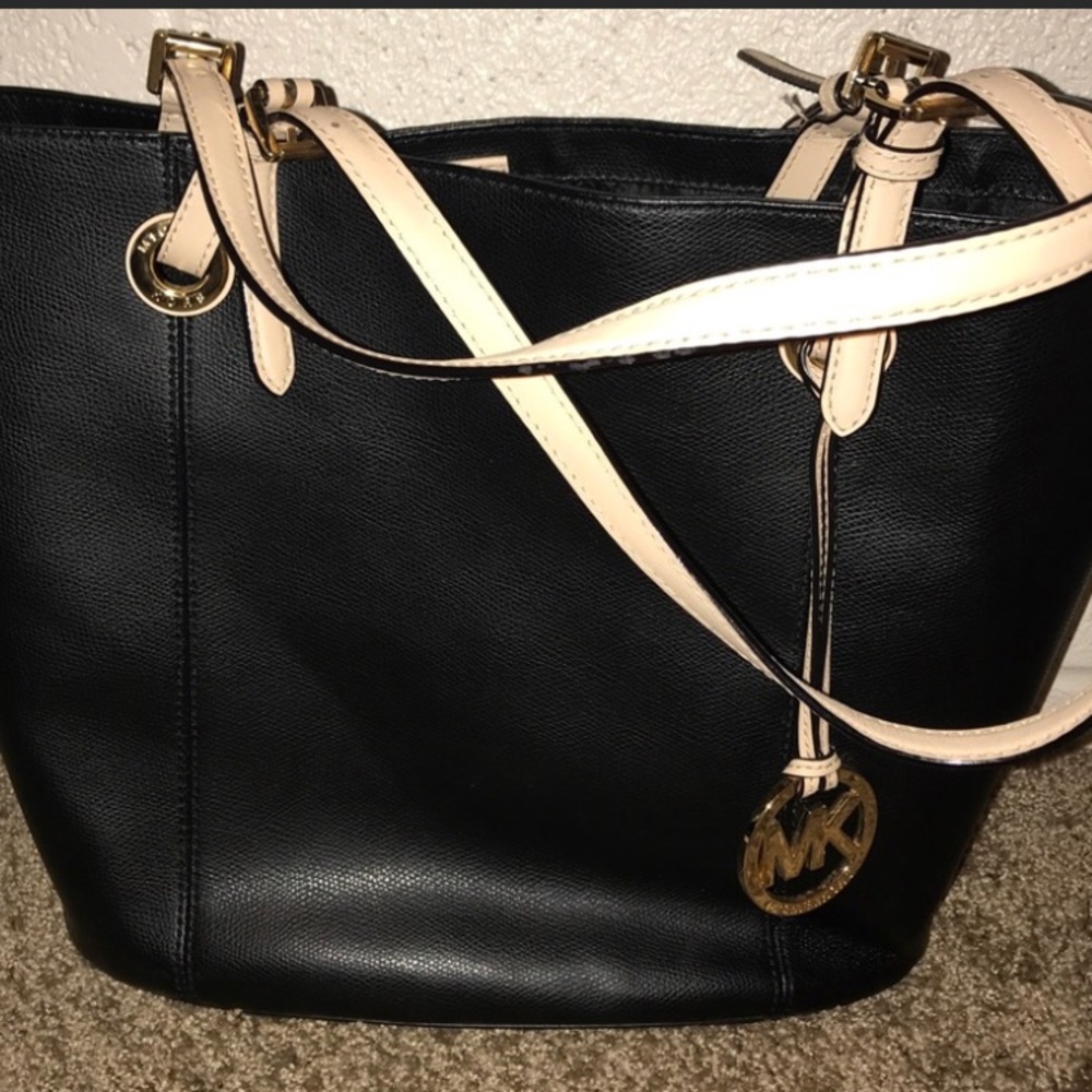 Michael Kors tote